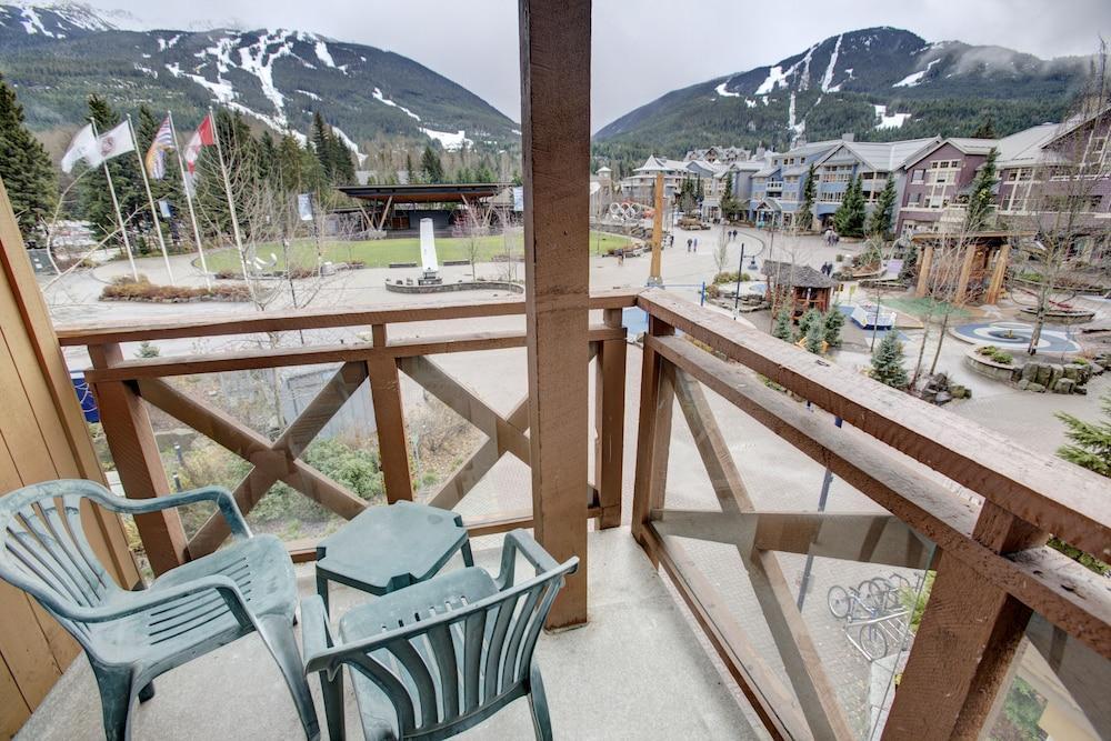 Marketplace Lodge Whistler Exterior foto