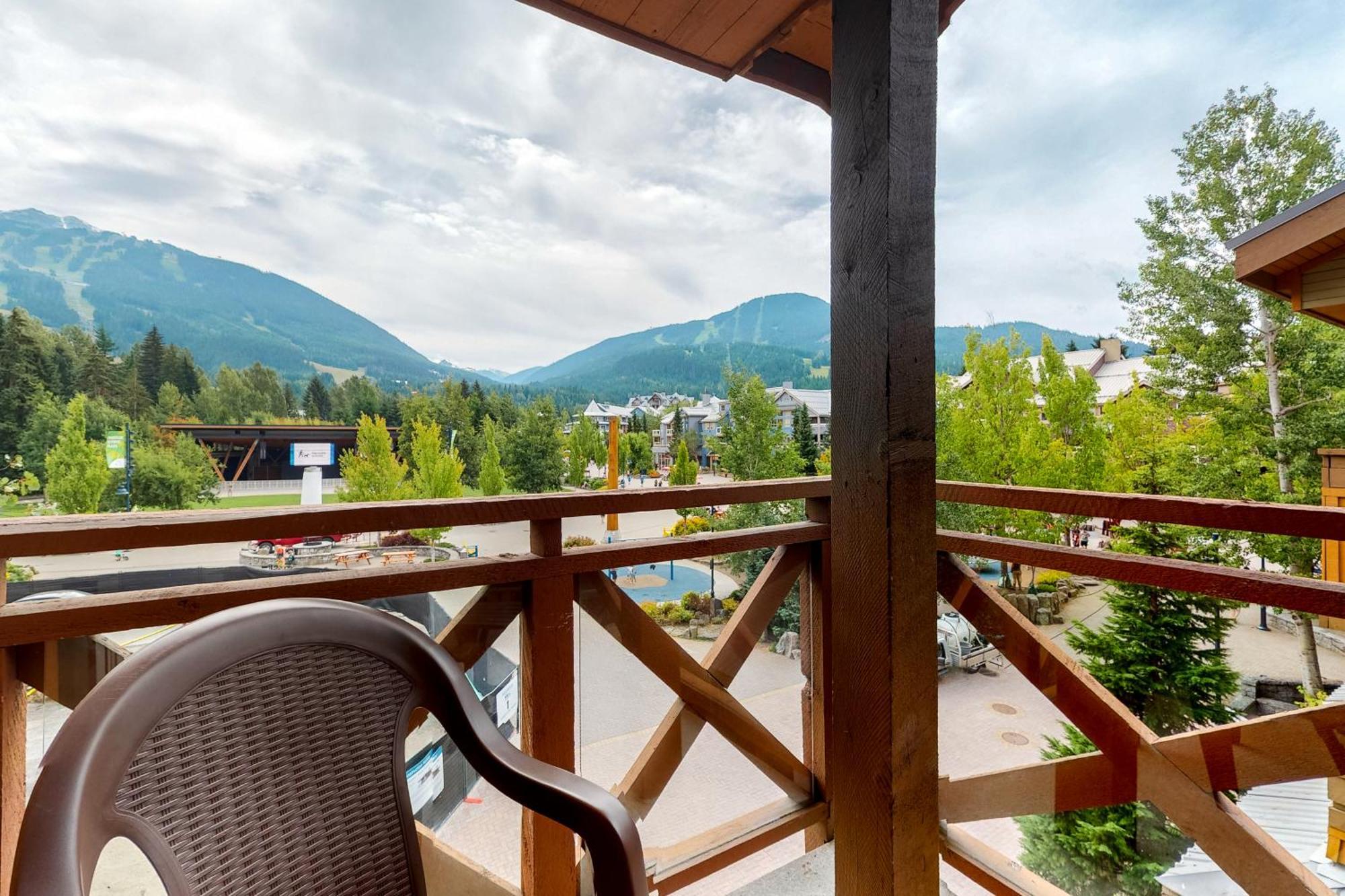 Marketplace Lodge Whistler Habitación foto